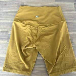 Wunder Train Shorts 8” (high waisted)